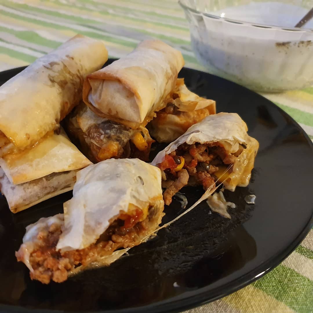Enchilada-ish 'summer' rolls. The lentels worked great with the mix