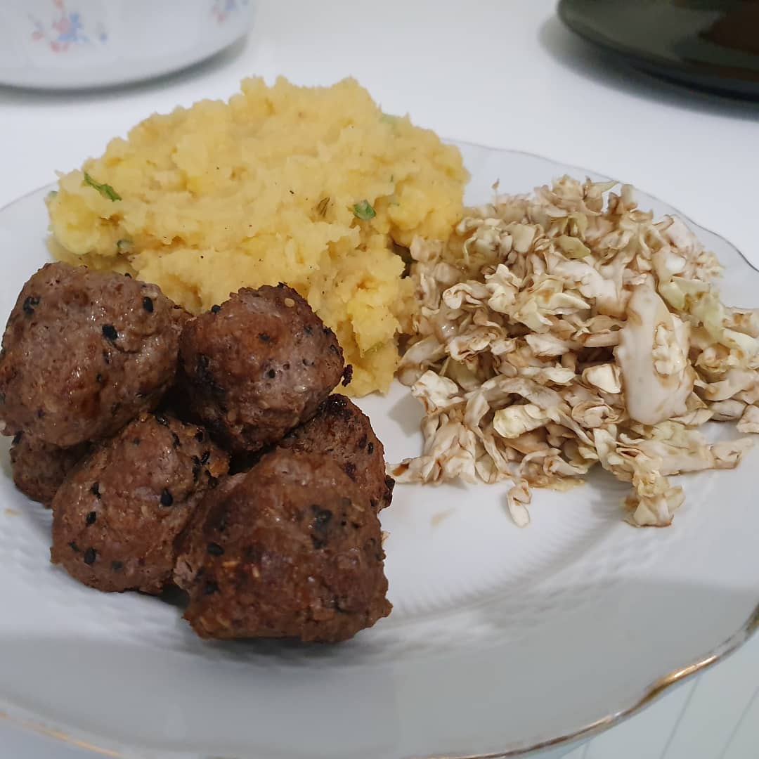 Keeping it simple, meatballs, mash and cabbage each with their